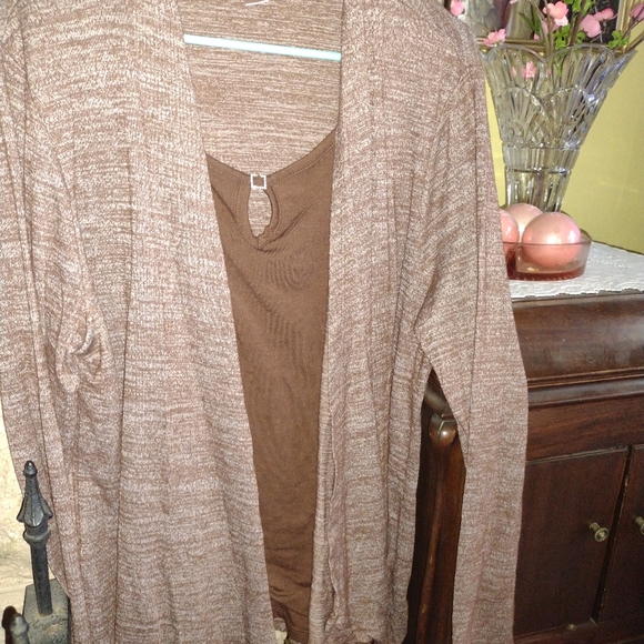 Women's clothes - Picture 11 of 16